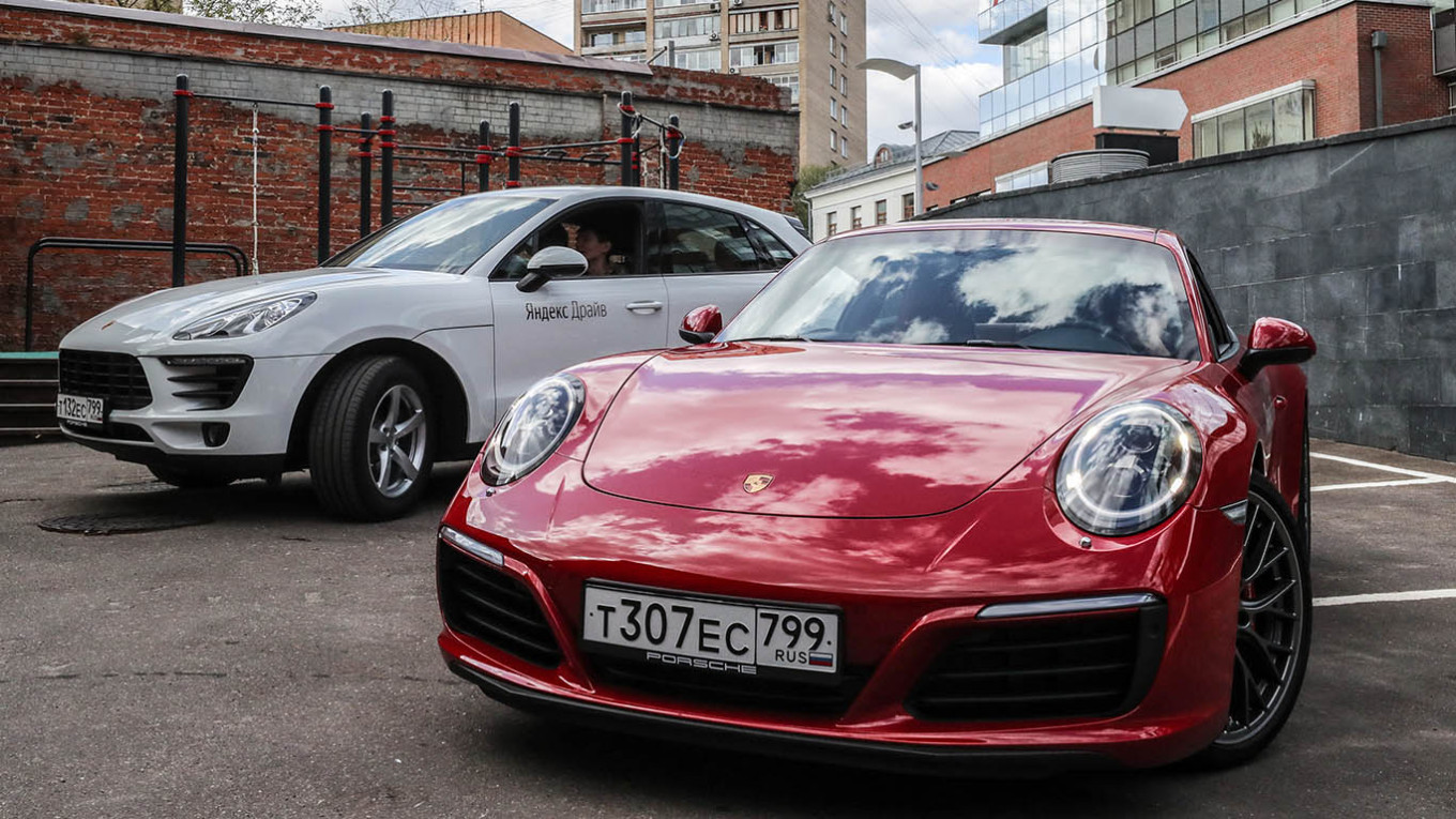 Porsche explică blocarea masivă a maşinilor din Rusia