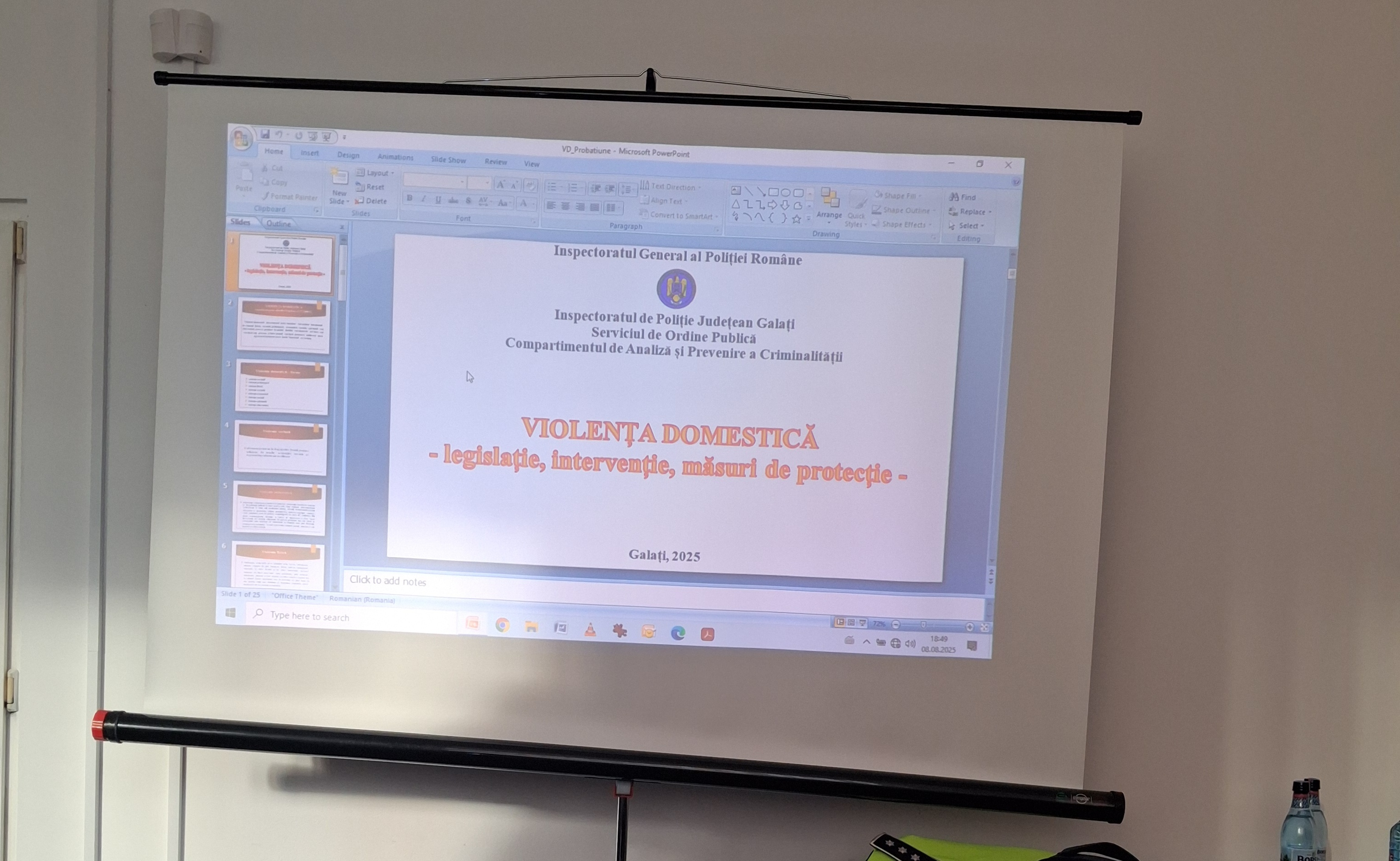 Consilierii de probaţiune din Galaţi, instruiţi în gestionarea cazurilor de violenţă domestică